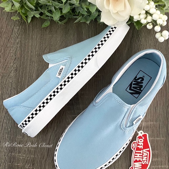 vans with checkered rim